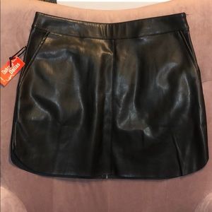 black Faux leather mini skirt